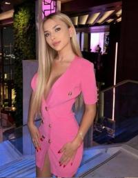 İstanbul Escort Nur Mükemmel Sevişen Ateşli Partner